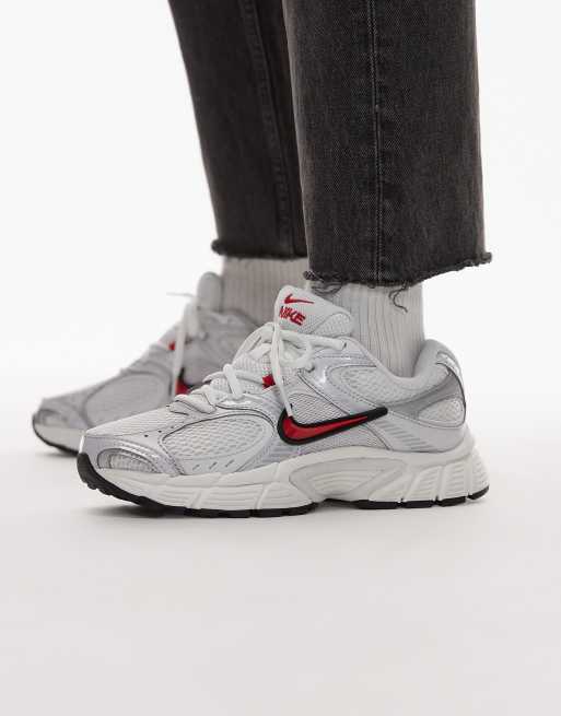 Nike V5 RNR sneakers in silver and red