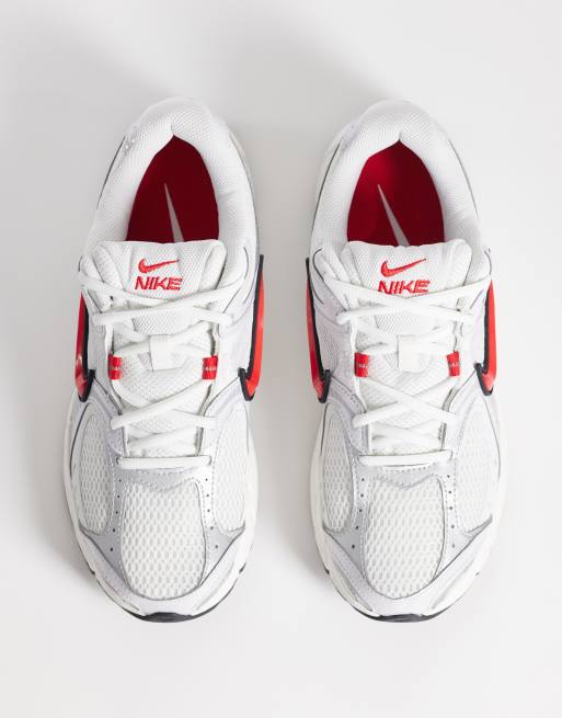 Nike V5 RNR sneakers in white and red, 2 of 5