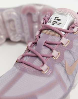 nike vapormax 19 trainers in lilac