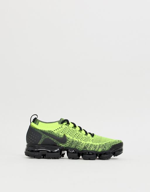 Vapormax on sale flyknit neon