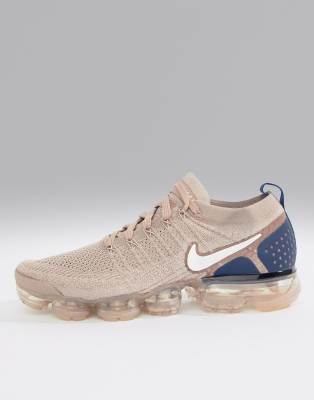 beige nike vapormax