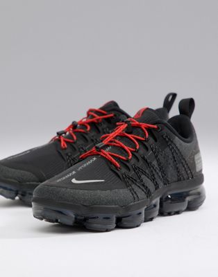 nike running vapormax utility trainers in black