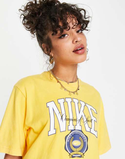 Nike t cheap shirts women's yellow