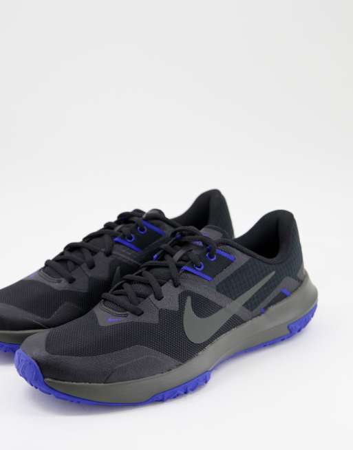 nike varsity compete trainer