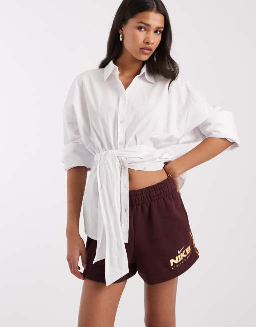 Nike – Varsity – Fleece-Shorts in Burgunderrot, 3 von 5