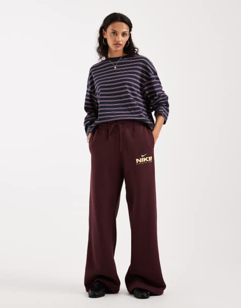 Nike Varsity wide leg joggers in burgundy - view 1