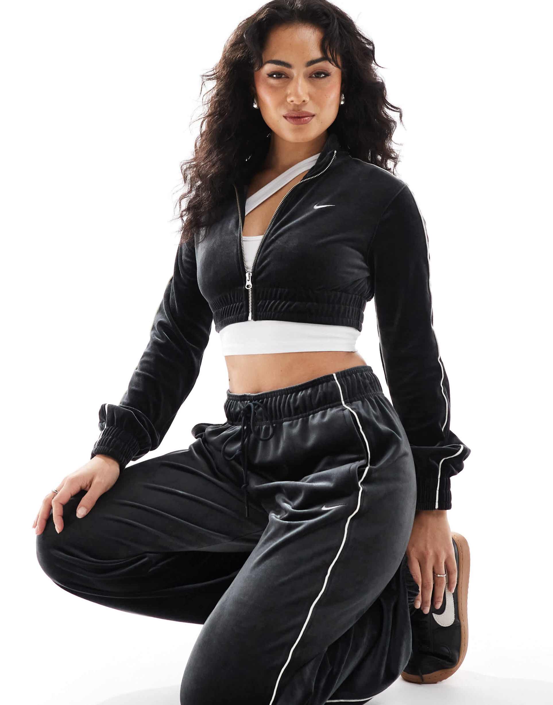 nike velour cropped full zip track top in black