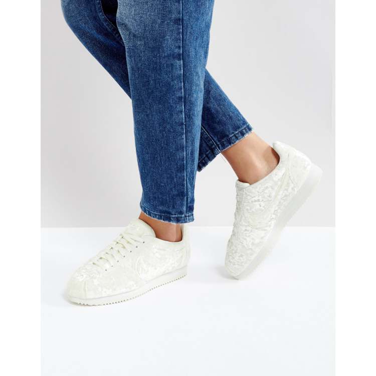 Nike cortez velvet on sale blanche