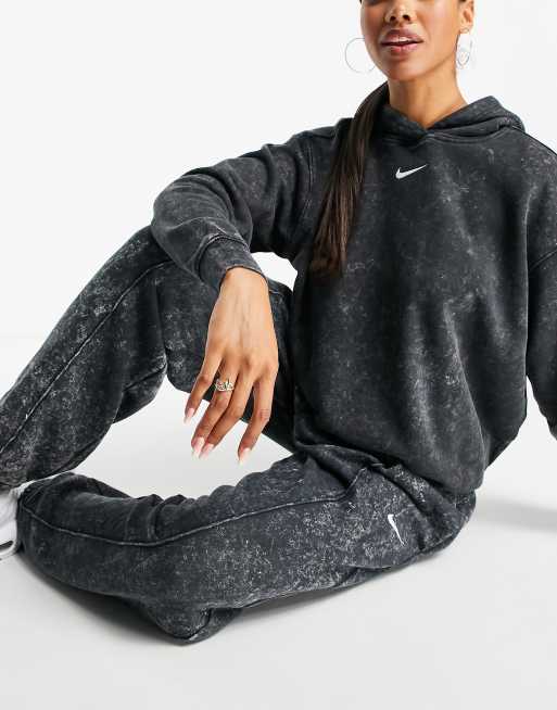 the north face nuptse pants