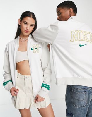 Nike - Veste style universitaire rétro unisexe - Blanc et vert | ASOS