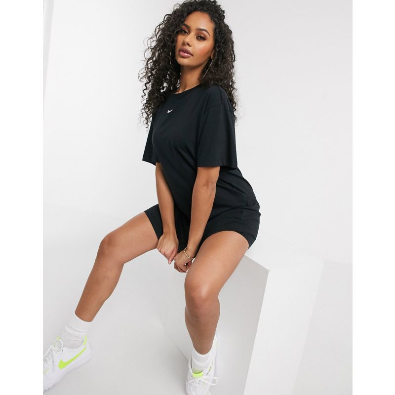 Vestiti QgG6U Nike - Vestito T-shirt oversize con logo Nike piccolo nero