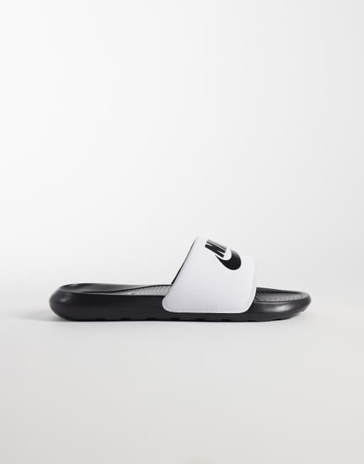 Nike Victori One claquettes noir et blanc, 2 de 4