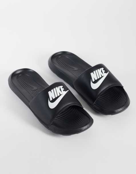 Nike Victori One slides in black - view 1