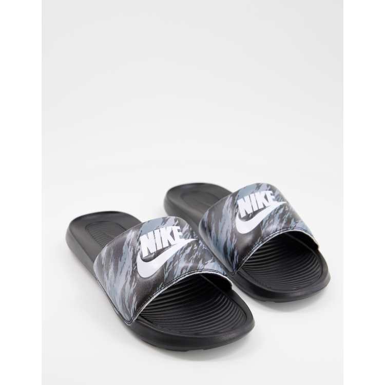 Nike Victori One slides in marble print, McocongresShops