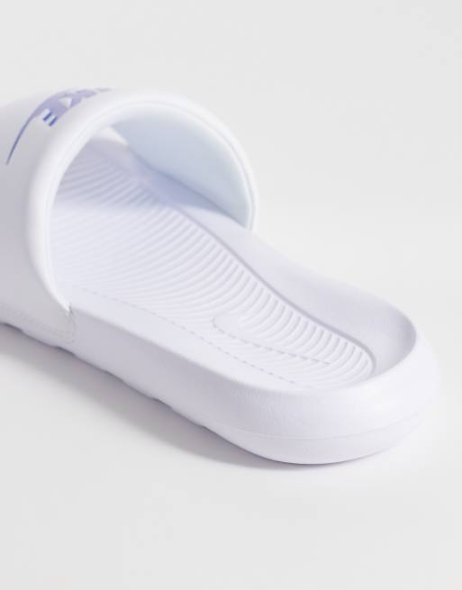 Nike - Victori One - Slippers in wit en blauw, 4 van 4