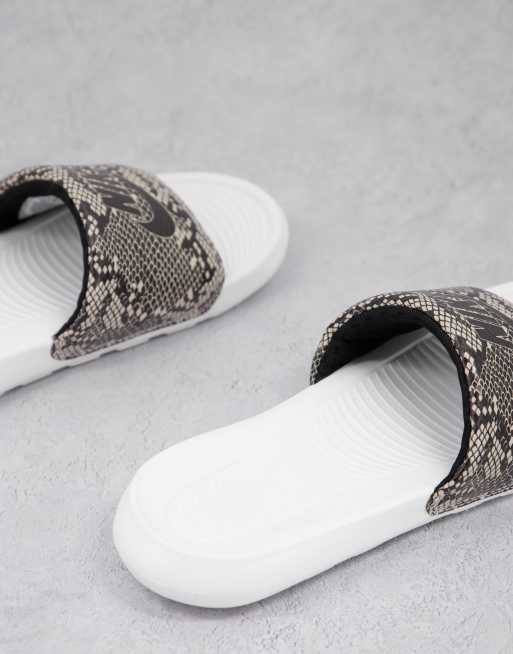 Snake hot sale print slippers