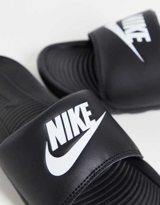 Nike - Victori - Sorte sliders, 4 af 4