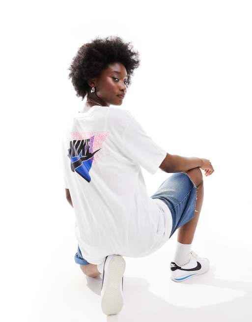 Nike – Vintage – Biały T-shirt z nadrukiem na plecach