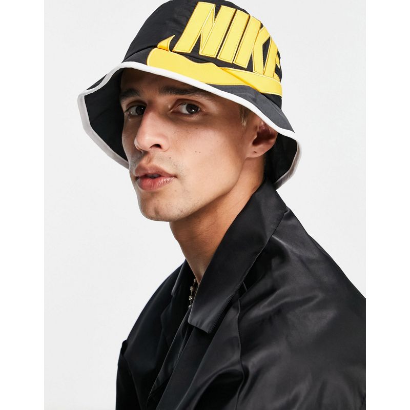 qIsft Accessori Nike - Vintage Futura - Cappello da pescatore nero e oro con logo
