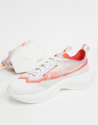 Nike Vista Lite trainers in white red 