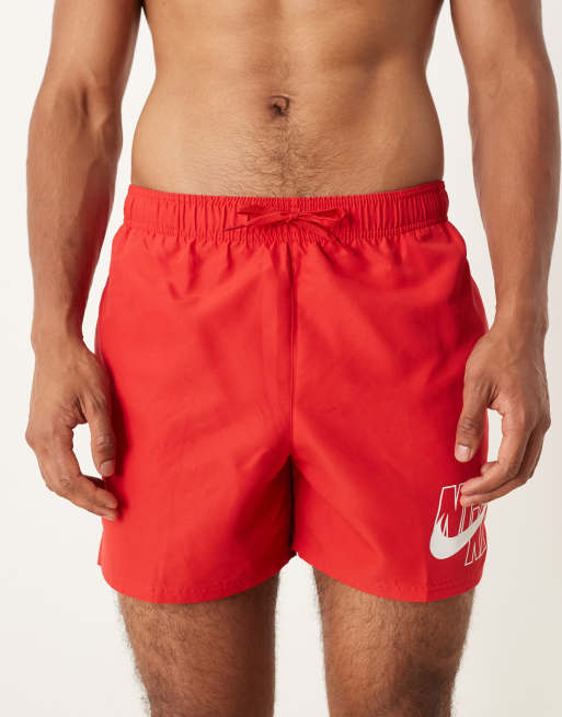 Nike – Volley – Badeshorts in Rot, 5 Zoll Schrittlänge, 4 von 5