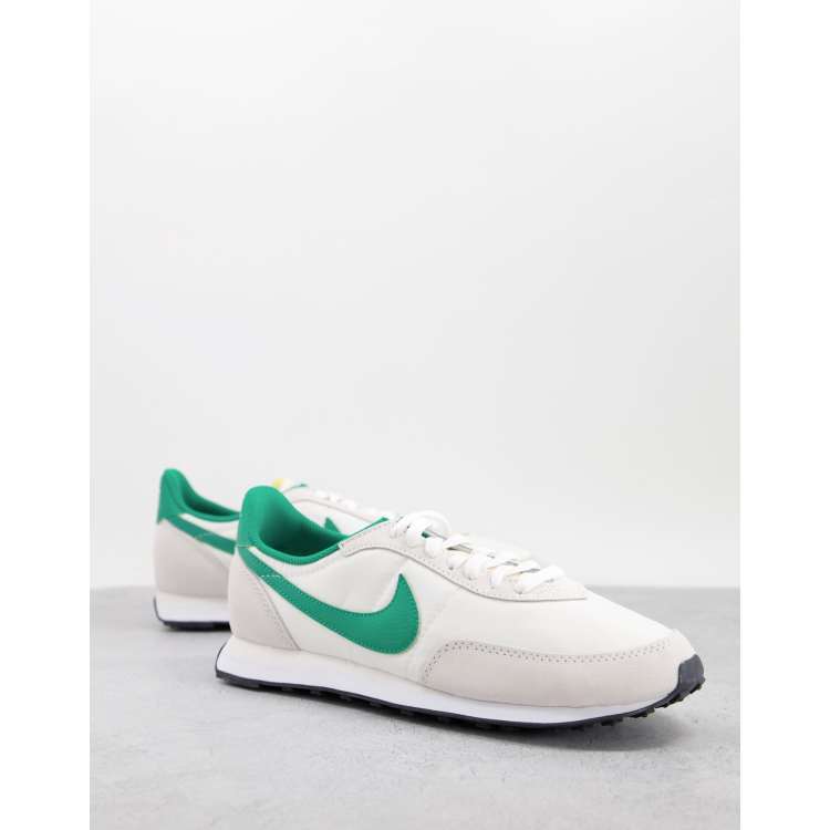 Nike air waffle trainer on sale green