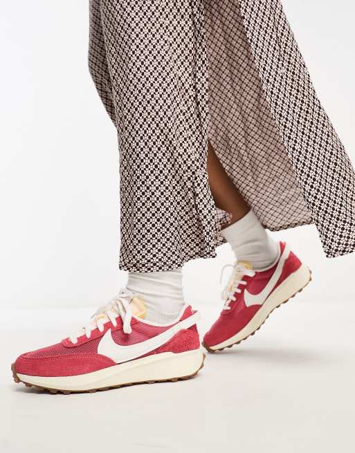 Nike Women's Waffle Debut Vintage Shoes