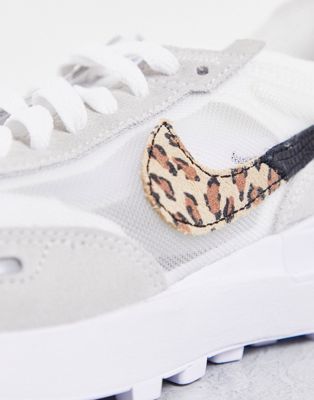 Chaussures Nike - Waffle One - Baskets basses avec logo virgule léopard - Blanc
