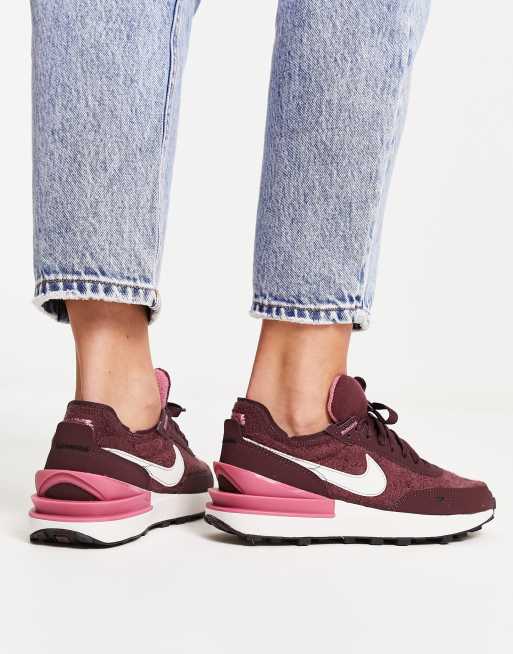 Nike Waffle One SE Sneakers in camoscio bordeaux e bianco ASOS