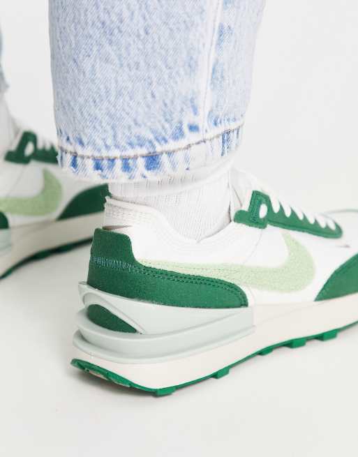 Women's nike green outlet trainers