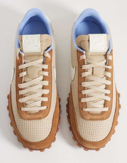 Nike Waffle Racer '26 sneakers in brown and beige, 3 of 5