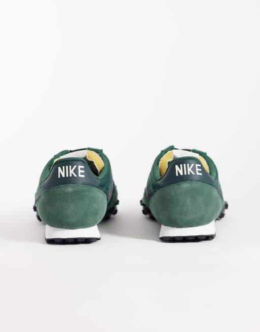 Nike Waffle Racer '26 trainers in green & black, 2 of 5