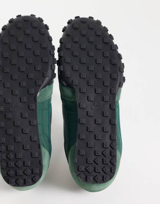 Nike Waffle Racer '26 trainers in green & black, 5 of 5