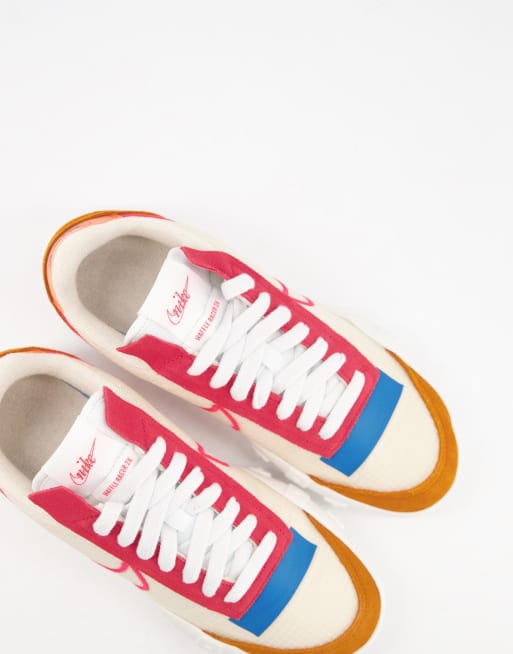 Nike - Waffle Racer 2x - Sneakers in perzik en oranje, 2 van 4