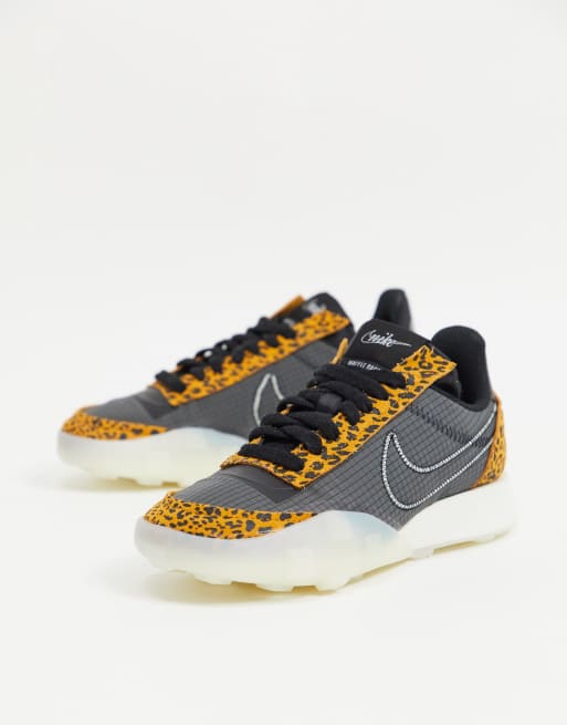 Nike sneakers dierenprint online