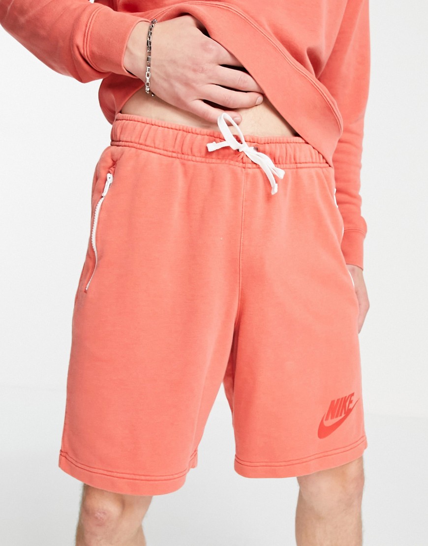 Nike Wash Pack shorts in red