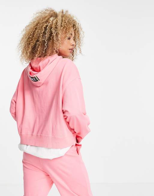 neon pink nike sweatshirt