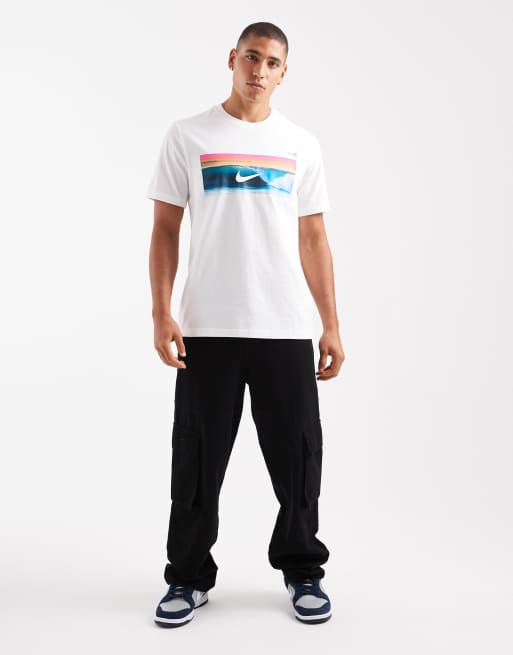 Nike wave graphic t-shirt in white, 2 of 5