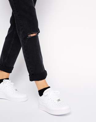 Page 2 - Women's Nike Sale: Sneakers 