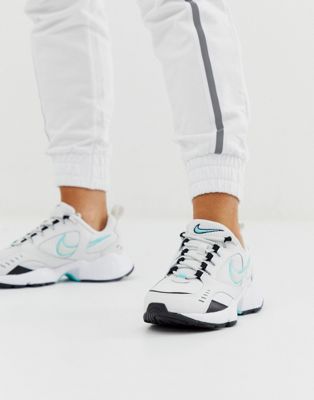 nike air heights outfit