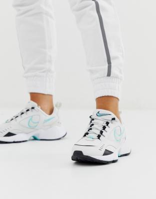 nike air heights trainers womens