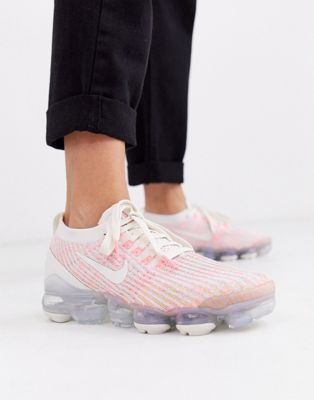 Nike White And Pink Vapormax Flyknit 3 