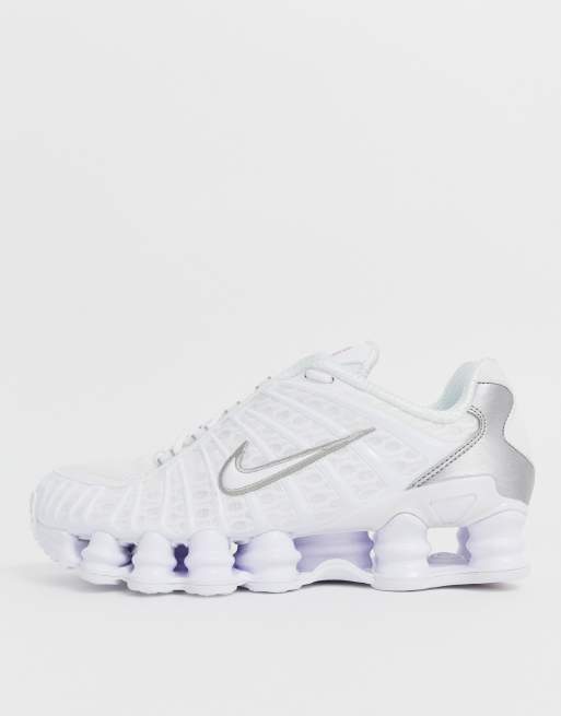 Nike total clearance shox