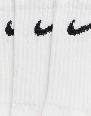 nike white swoosh logo 3 pack crew socks