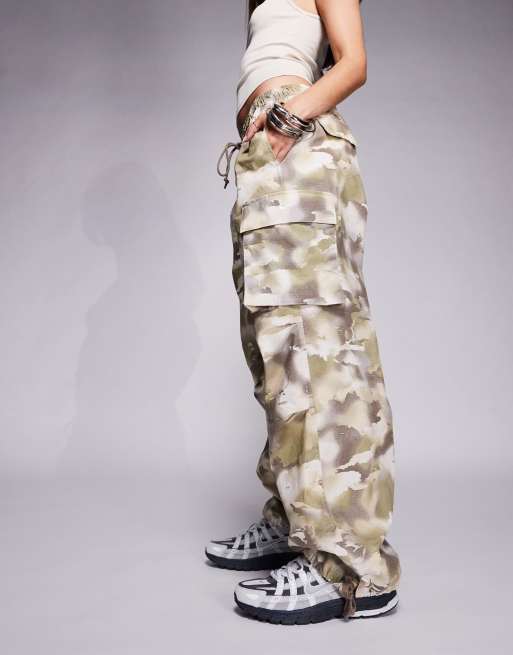 Nike wide leg cargo pants in camo print, 5 of 5