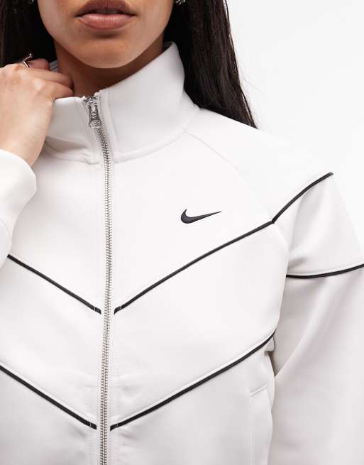 Nike windrunner jacket in white, 3 of 4