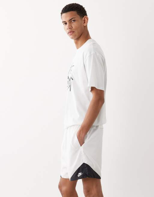 Nike – Windrunner – Leichte Shorts aus Webstoff in Weiß, 3 von 5