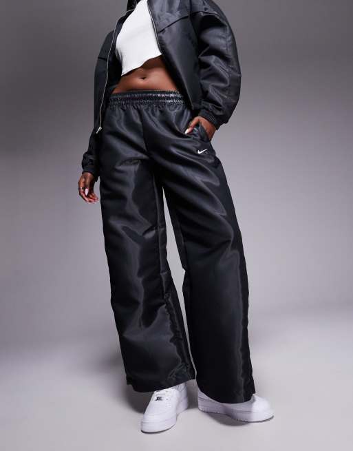 Nike Windrunner Liquid Shine track pant in black, 4 of 5