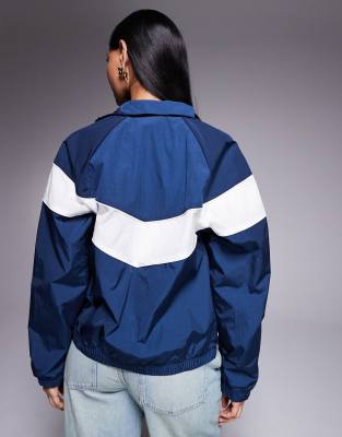 Nike Windrunner Track Jacket In Navy