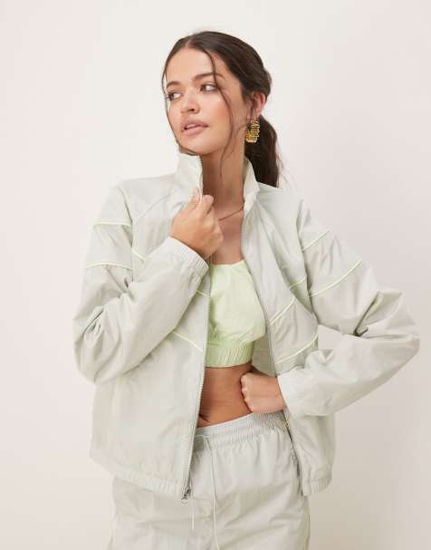 Nike windrunner track jacket in sage green - LGREEN